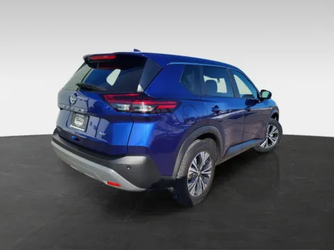 More photos of 2023 Nissan Rogue SV at Platinum Auto Plaza, KS