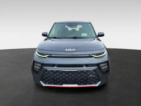 Photos of 2022 Kia Soul Turbo for sale in Topeka, KS at Platinum Auto Plaza