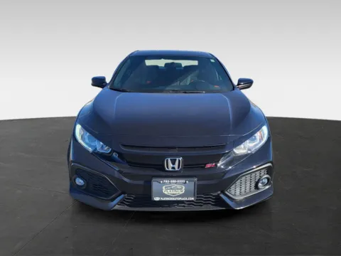 Photos of 2019 Honda Civic Si Sedan Si w/Summer Tires for sale in Topeka, KS at Platinum Auto Plaza