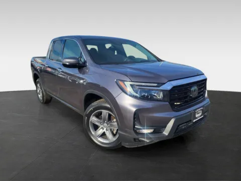 Another view of 2021 Honda Ridgeline RTL-E for sale in Topeka, KS at Platinum Auto Plaza