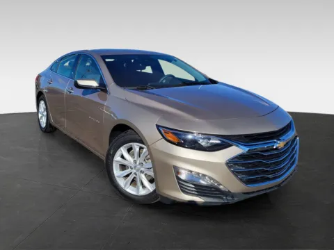 Photos of 2023 Chevrolet Malibu LT for sale in Topeka, KS at Platinum Auto Plaza