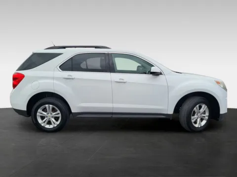 More photos of 2011 Chevrolet Equinox LT w/1LT at Platinum Auto Plaza, KS