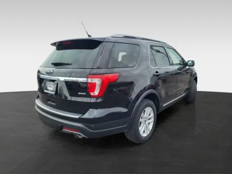 More photos of 2018 Ford Explorer XLT at Platinum Auto Plaza, KS