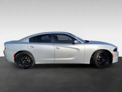 More photos of 2022 Dodge Charger SXT at Platinum Auto Plaza, KS