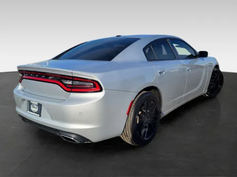 More photos of 2022 Dodge Charger SXT at Platinum Auto Plaza, KS