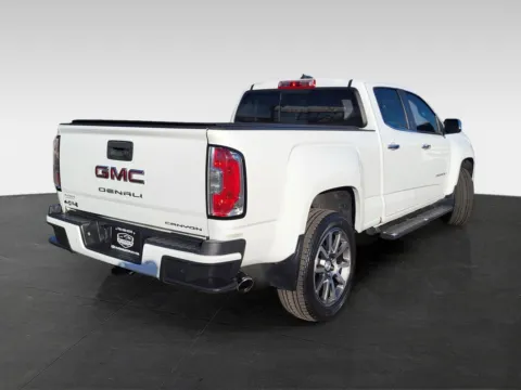 More photos of 2021 GMC Canyon 4WD Denali at Platinum Auto Plaza, KS