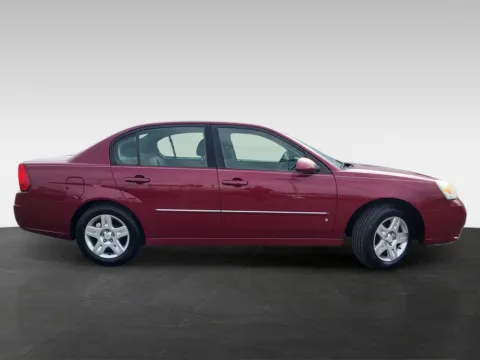 More photos of 2006 Chevrolet Malibu LT w/0LT at Platinum Auto Plaza, KS
