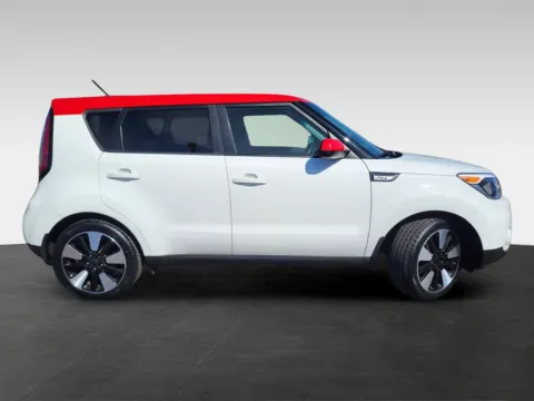 More photos of 2018 Kia Soul + at Platinum Auto Plaza, KS