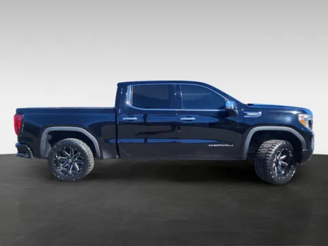 More photos of 2019 GMC Sierra 1500 Denali at Platinum Auto Plaza, KS