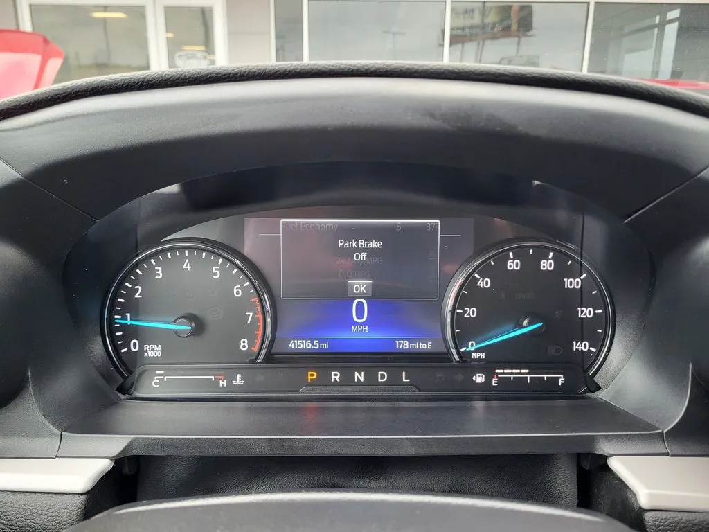 2023 Ford Explorer XLT - Photo 12