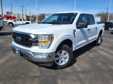 White 2022 Ford F-150 XLT for sale in Topeka, KS