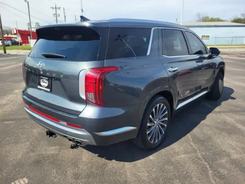 Another view of 2023 Hyundai Palisade Calligraphy for sale in Topeka, KS at Platinum Auto Plaza