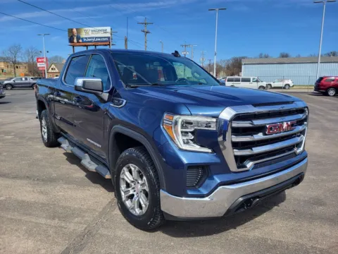 Another view of 2022 GMC Sierra 1500 Limited SLE for sale in Topeka, KS at Platinum Auto Plaza