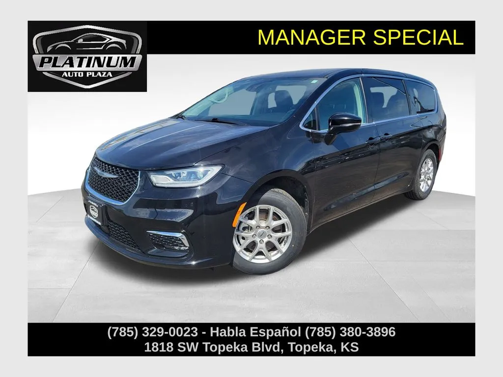 Black 2024 Chrysler Pacifica Touring L for sale in Topeka, KS