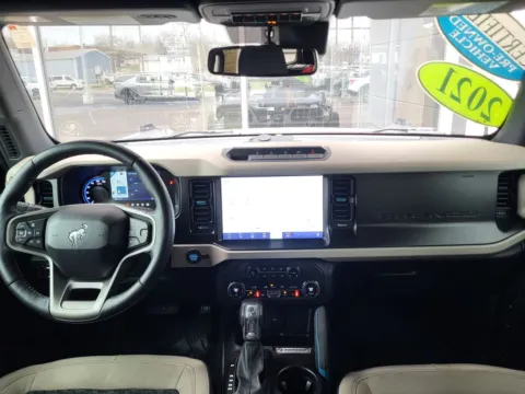 More photos of 2021 Ford Bronco Wildtrak at Platinum Auto Plaza, KS