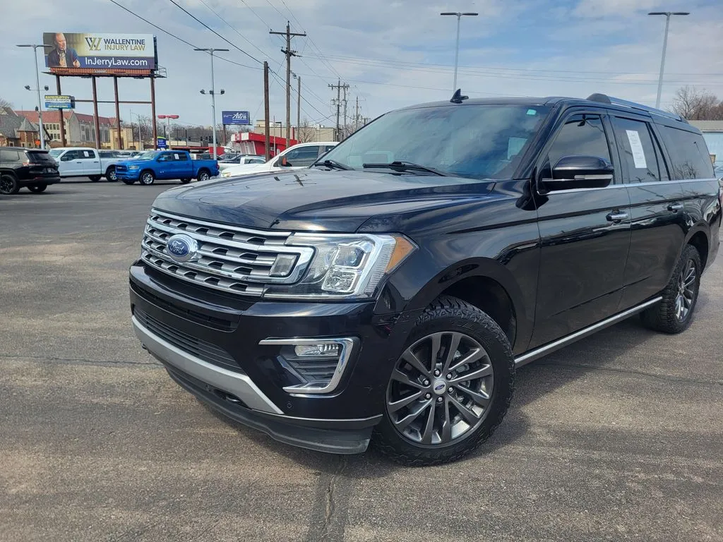 Black 2020 Ford Expedition Max Limited for sale in Topeka, KS