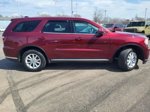 More photos of 2019 Dodge Durango SXT at Platinum Auto Plaza, KS