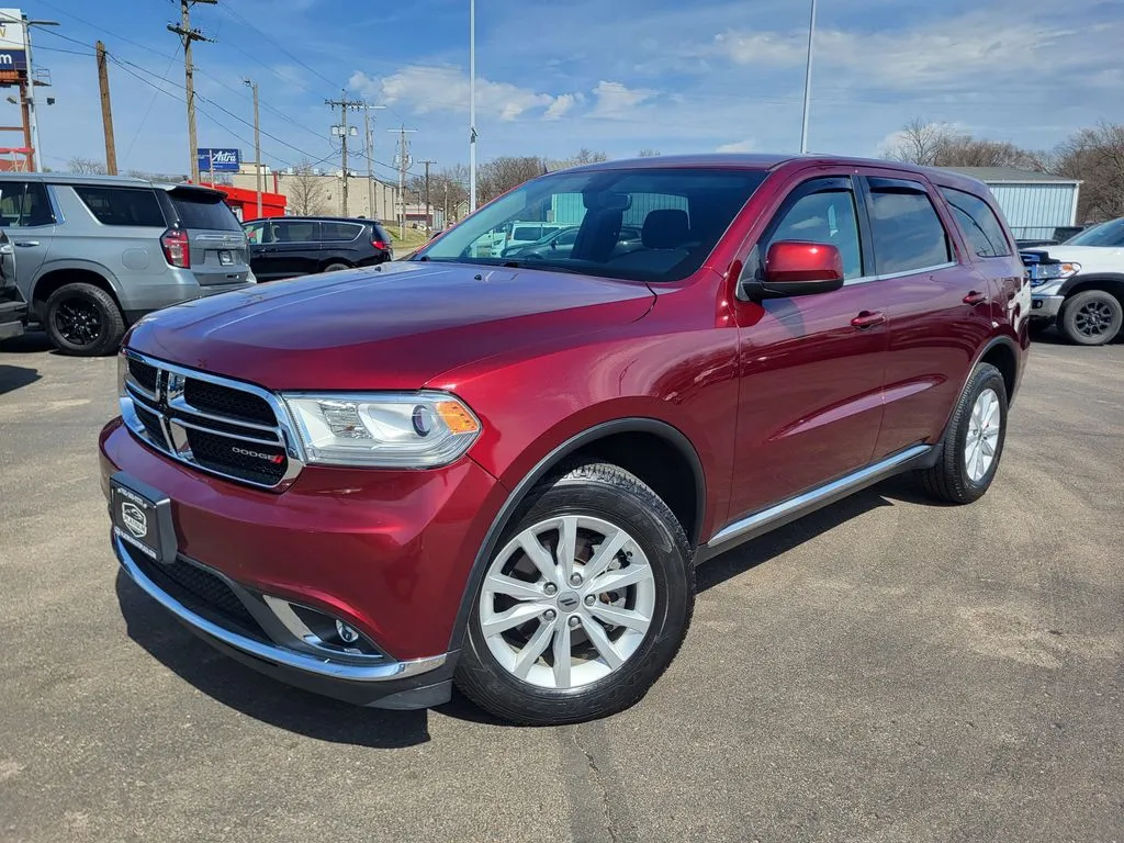 Red 2019 Dodge Durango SXT for sale in Topeka, KS