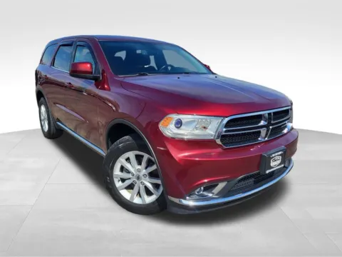 Photos of 2019 Dodge Durango SXT for sale in Topeka, KS at Platinum Auto Plaza