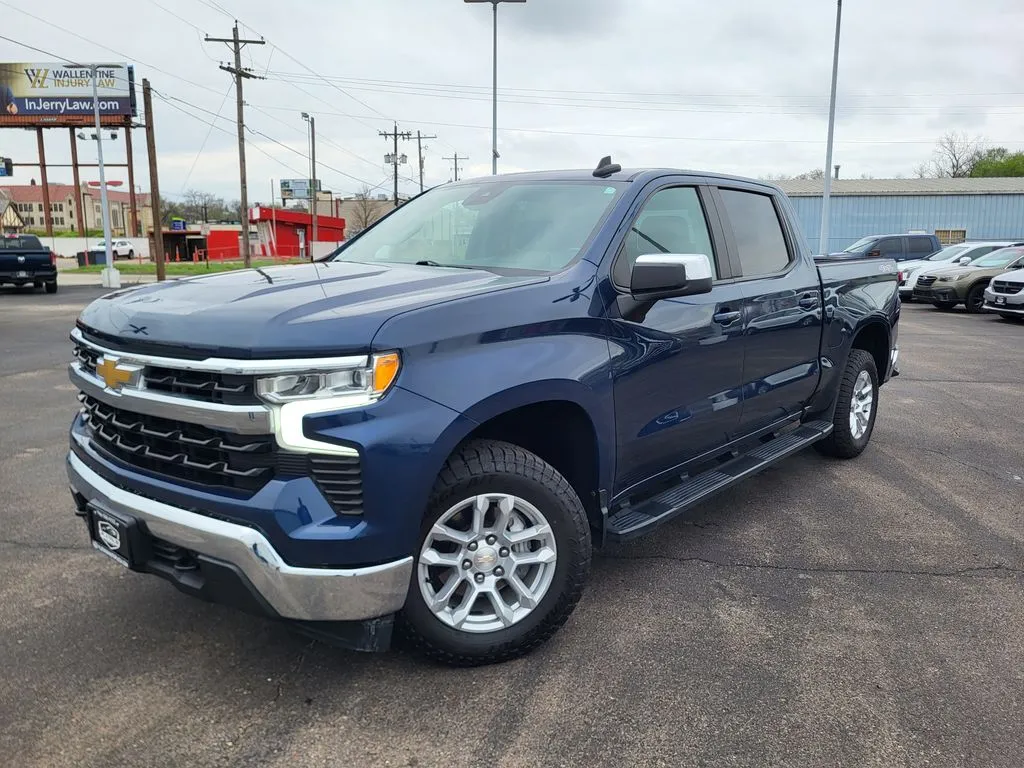 Blue 2022 Chevrolet Silverado 1500 LT for sale in Topeka, KS