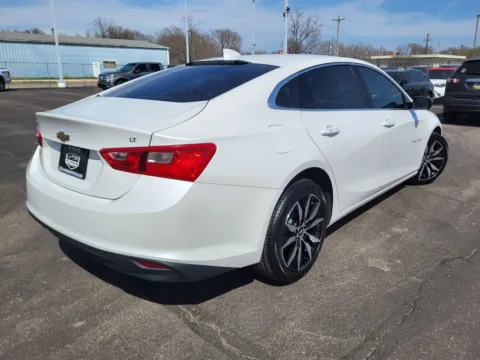 Another view of 2018 Chevrolet Malibu LT for sale in Topeka, KS at Platinum Auto Plaza