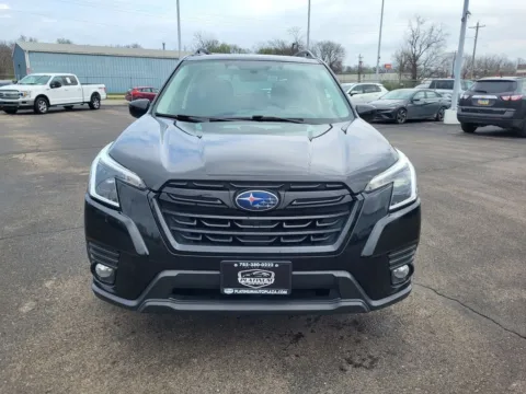 Photos of 2023 Subaru Forester Premium for sale in Topeka, KS at Platinum Auto Plaza