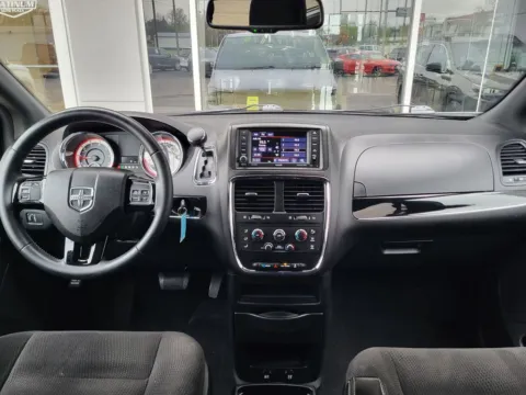 More photos of 2018 Dodge Grand Caravan SE at Platinum Auto Plaza, KS