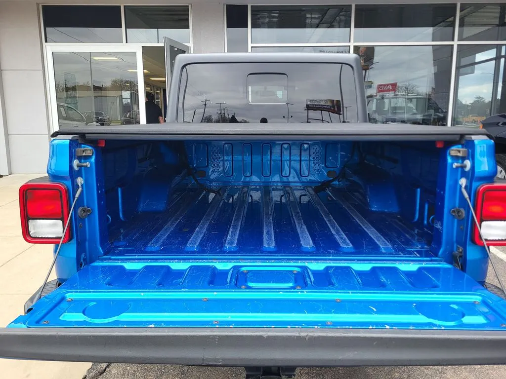 2020 Jeep Gladiator Sport S - Photo 31