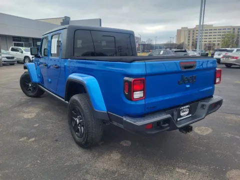 More photos of 2020 Jeep Gladiator Sport at Platinum Auto Plaza, KS