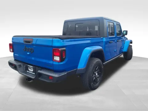 More photos of 2020 Jeep Gladiator Sport at Platinum Auto Plaza, KS