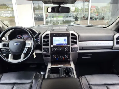 More photos of 2021 Ford F-250SD Lariat at Platinum Auto Plaza, KS