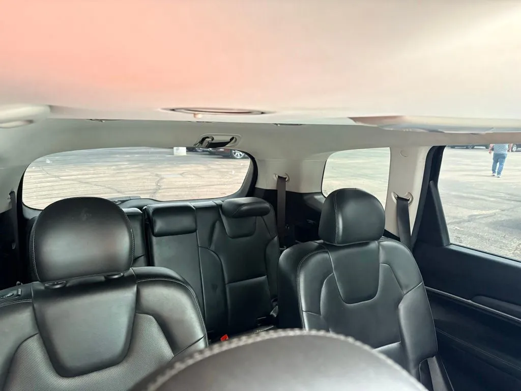 2022 Kia Telluride S - Photo 39