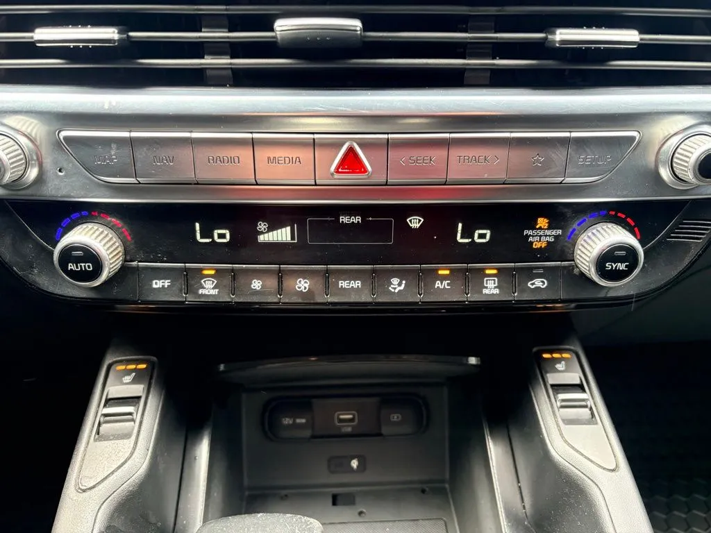 2022 Kia Telluride S - Photo 17
