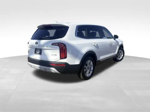 Another view of 2020 Kia Telluride LX for sale in Topeka, KS at Platinum Auto Plaza