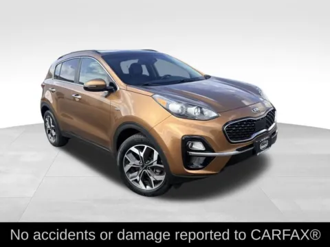 Photos of 2020 Kia Sportage EX for sale in Topeka, KS at Platinum Auto Plaza