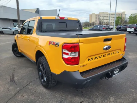 More photos of 2022 Ford Maverick Lariat at Platinum Auto Plaza, KS