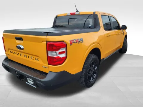More photos of 2022 Ford Maverick Lariat at Platinum Auto Plaza, KS