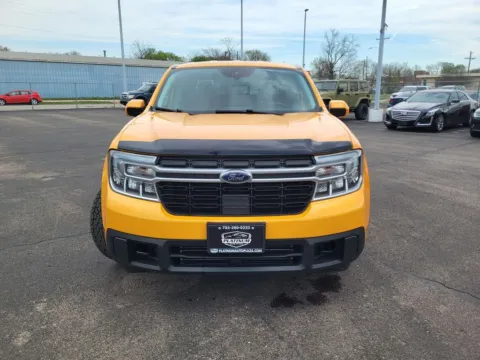 Photos of 2022 Ford Maverick Lariat for sale in Topeka, KS at Platinum Auto Plaza