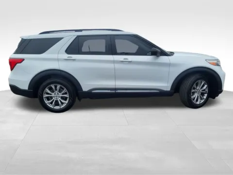 More photos of 2020 Ford Explorer XLT at Platinum Auto Plaza, KS