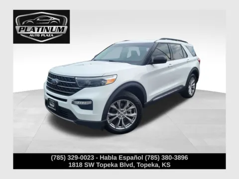 White 2020 Ford Explorer XLT for sale in Topeka, KS