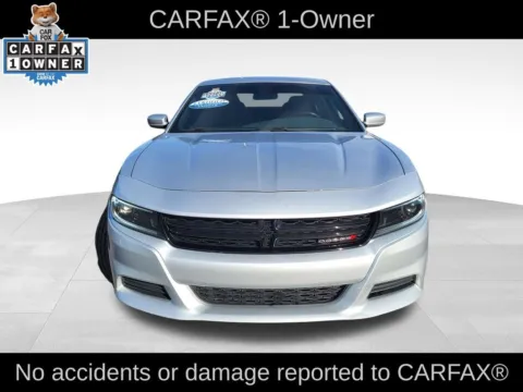 Photos of 2022 Dodge Charger SXT for sale in Topeka, KS at Platinum Auto Plaza