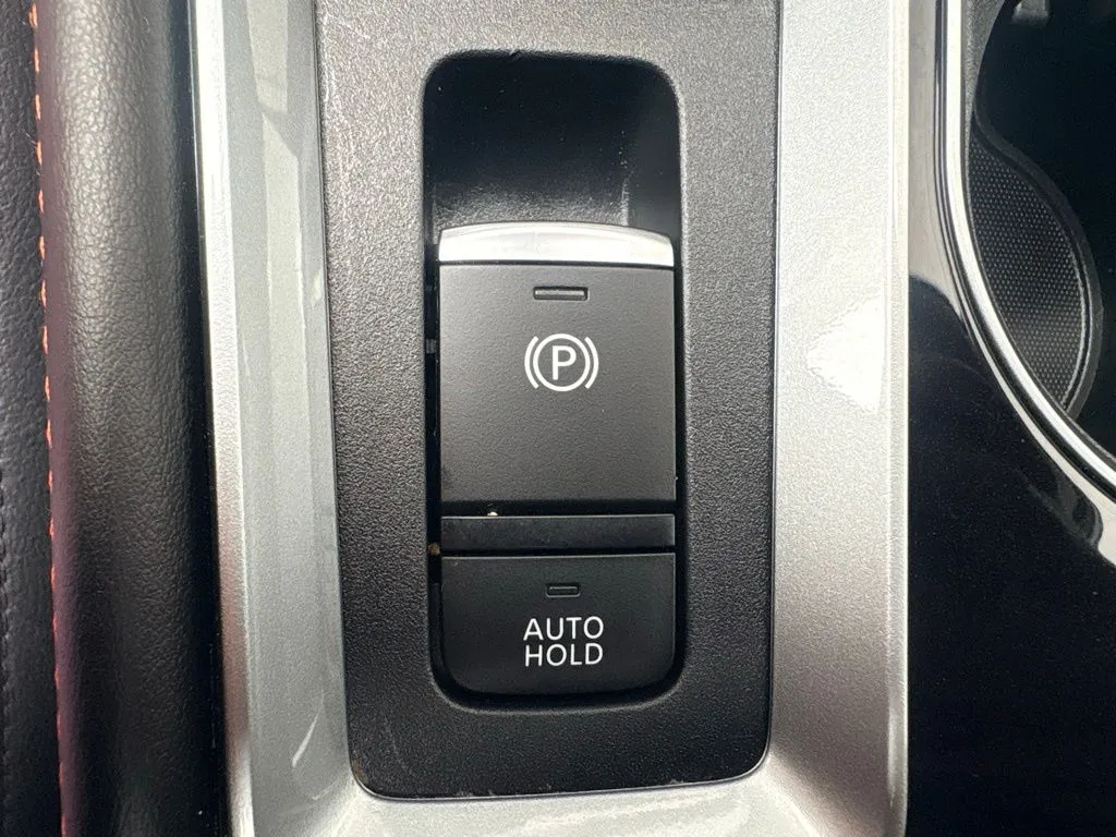 2024 Nissan Altima SR - Photo 45