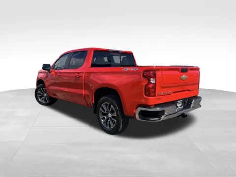 More photos of 2024 Chevrolet Silverado 1500 LT at Platinum Auto Plaza, KS