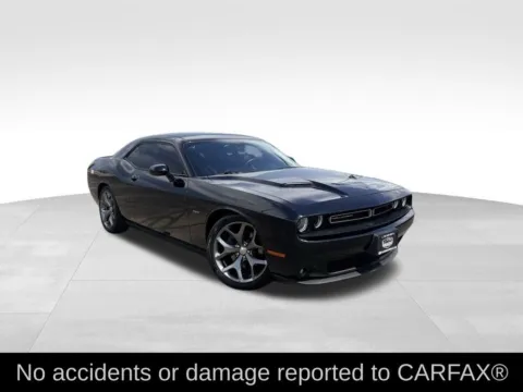 Photos of 2016 Dodge Challenger R/T for sale in Topeka, KS at Platinum Auto Plaza