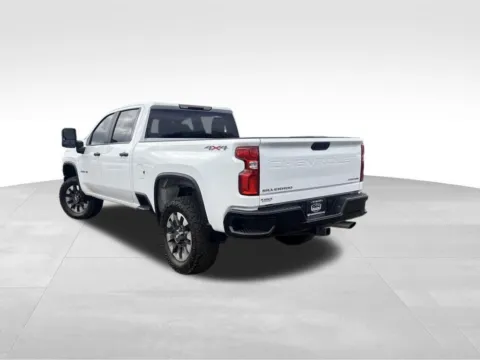 More photos of 2021 Chevrolet Silverado 2500HD Custom at Platinum Auto Plaza, KS