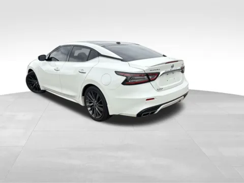More photos of 2019 Nissan Maxima Platinum at Platinum Auto Plaza, KS
