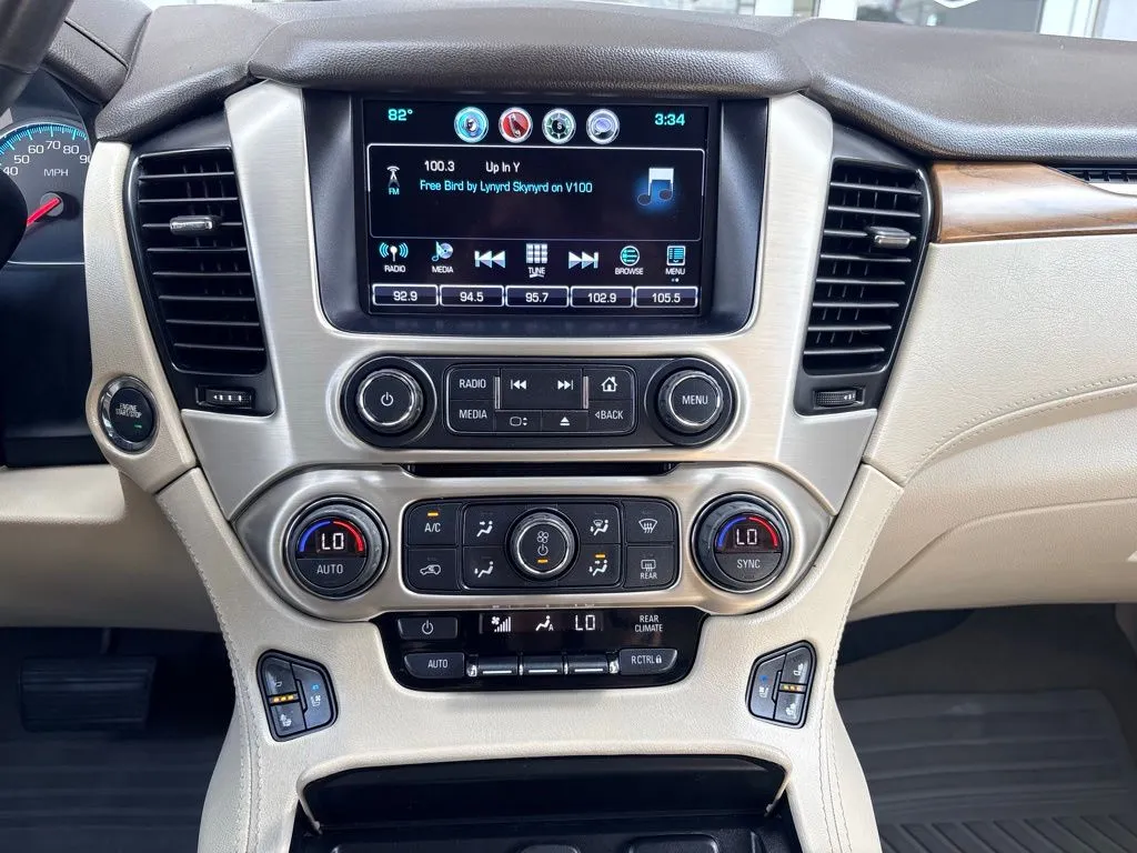 GMC Yukon photo 12
