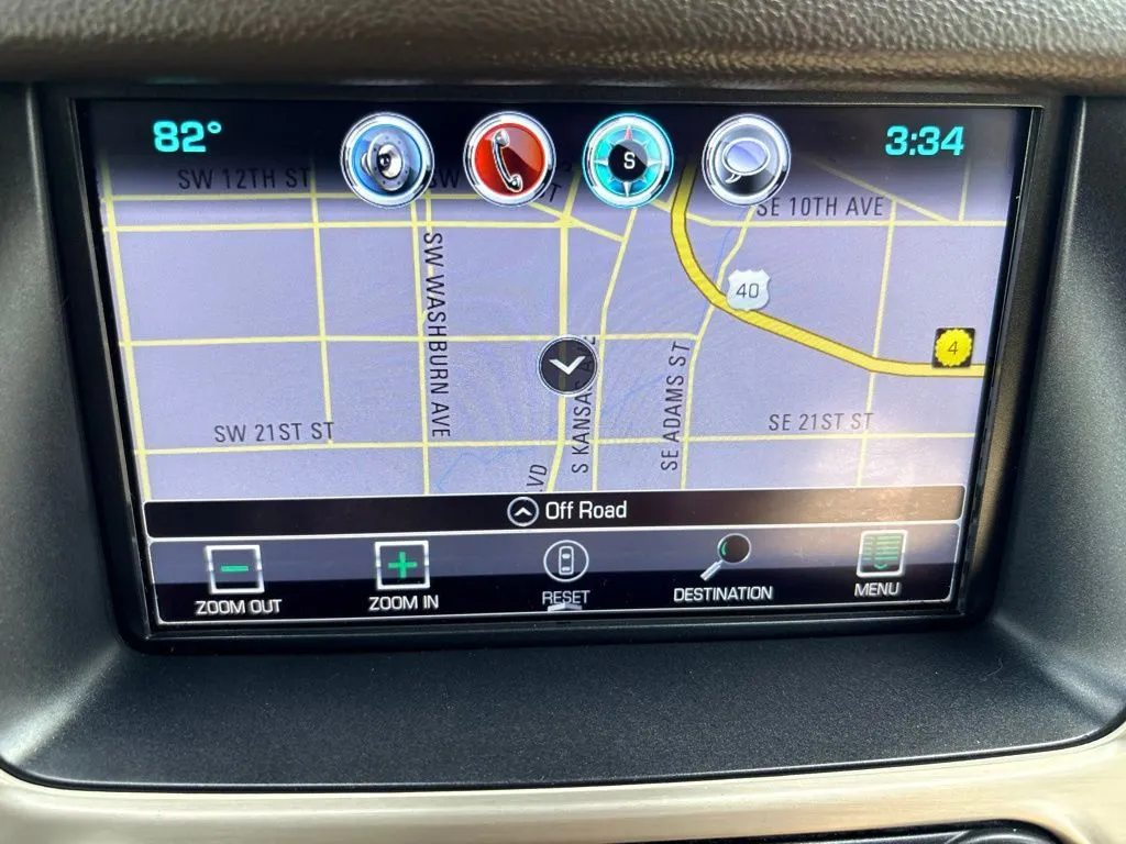 GMC Yukon photo 14