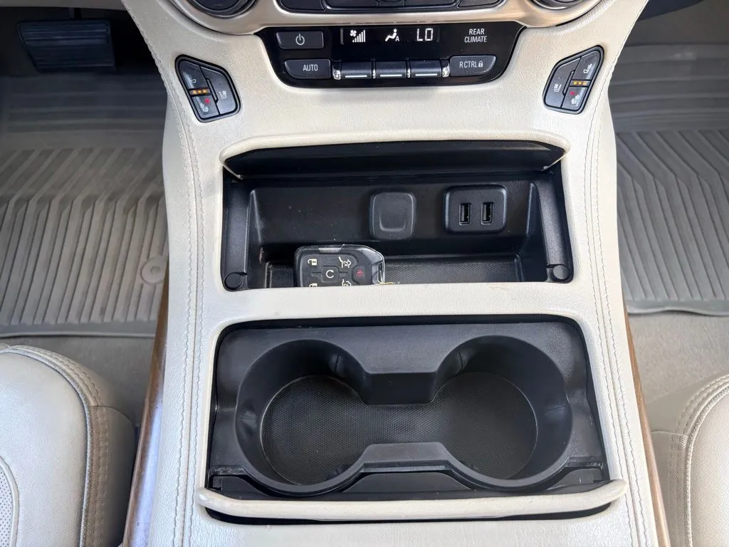 GMC Yukon photo 46