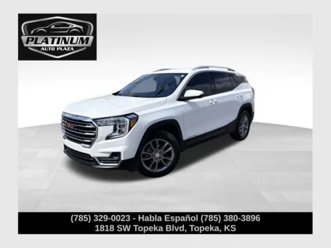 White 2024 GMC Terrain SLT for sale in Topeka, KS